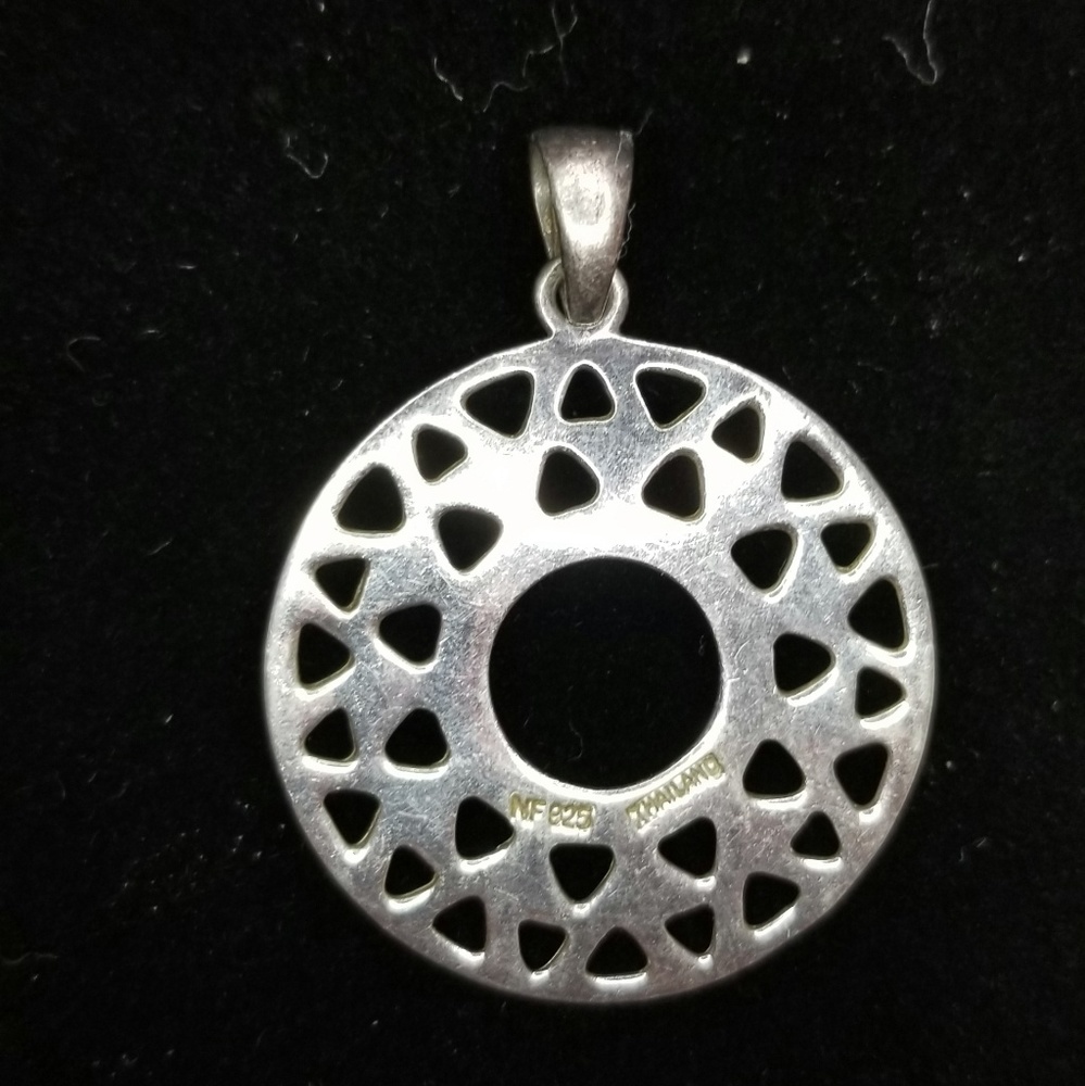 925 Nickle Free Thailand Sun Silver Pendant